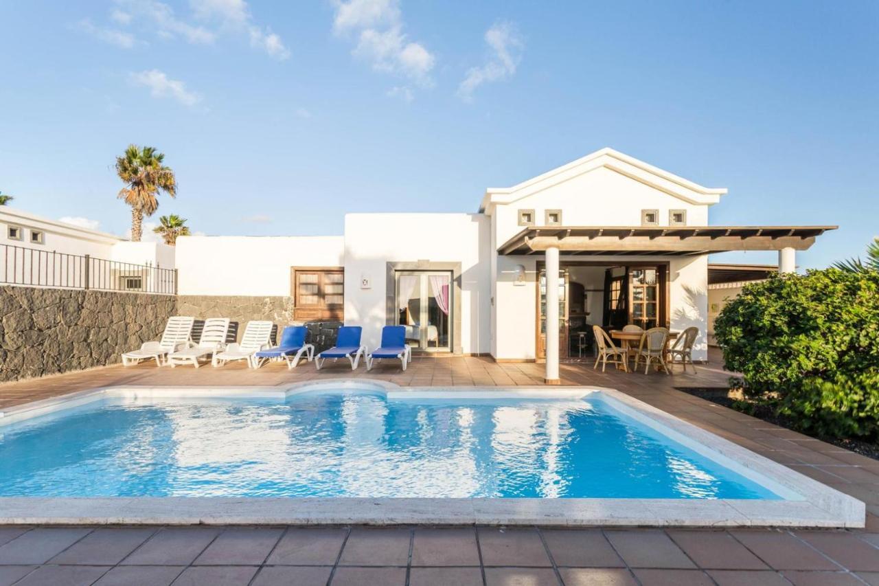 Villa Tania - Villa Independiente Con Piscina Privada Playa Blanca  Extérieur photo